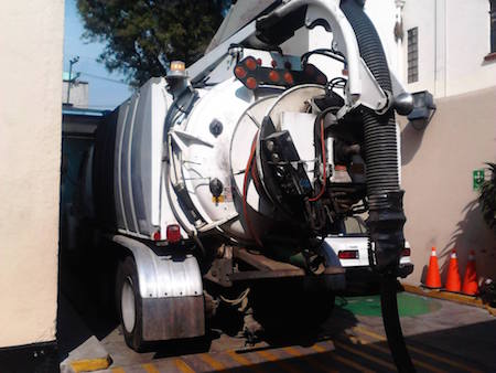 MANTENIMIENTO A DRENAJES